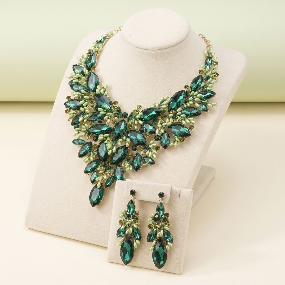 Emerald Green Glass Crystal Floral Bib Necklace &amp; Earring Set