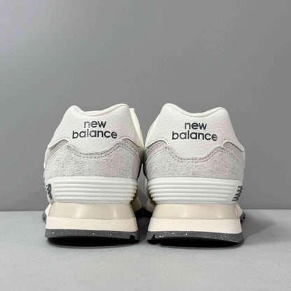 New Balance 574 &