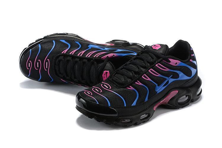 Nike Air Max Plus &