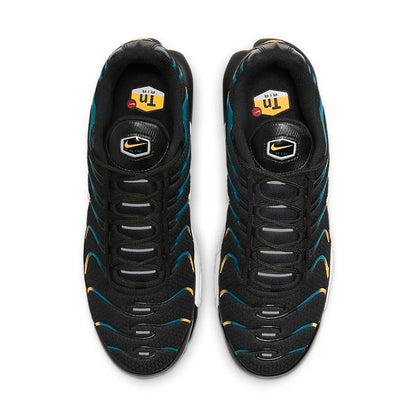 Nike Air Max Plus &