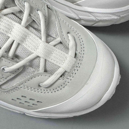 Hoka One One Tor Ultra Low &