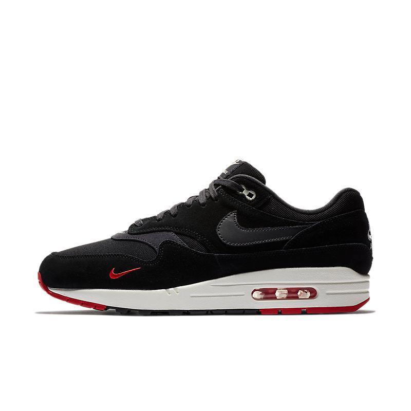 Nike Air Max 87 &