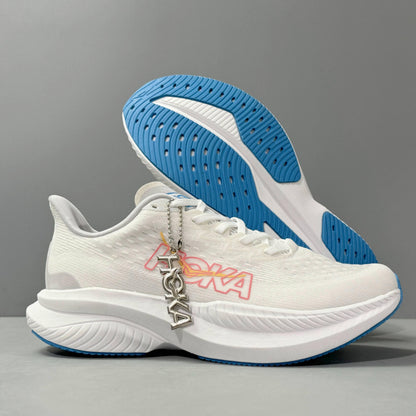 Hoka One One Mach 6 &