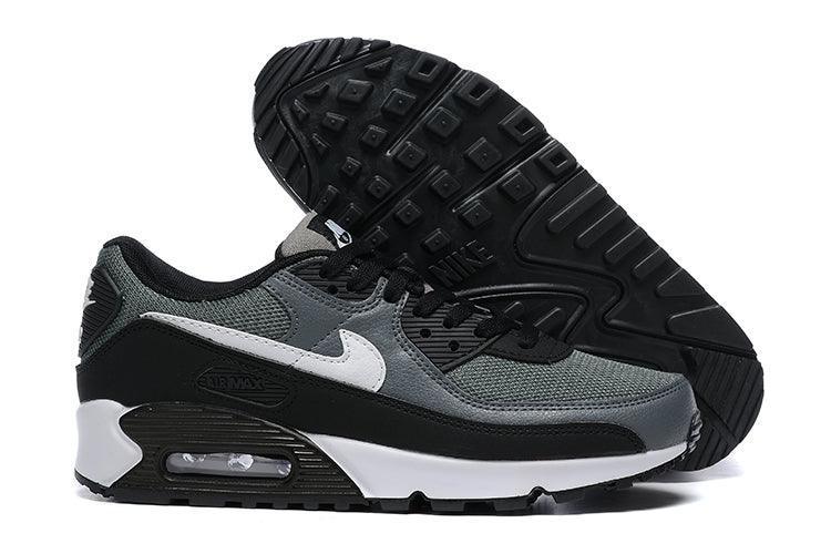 Nike Air Max 90 &