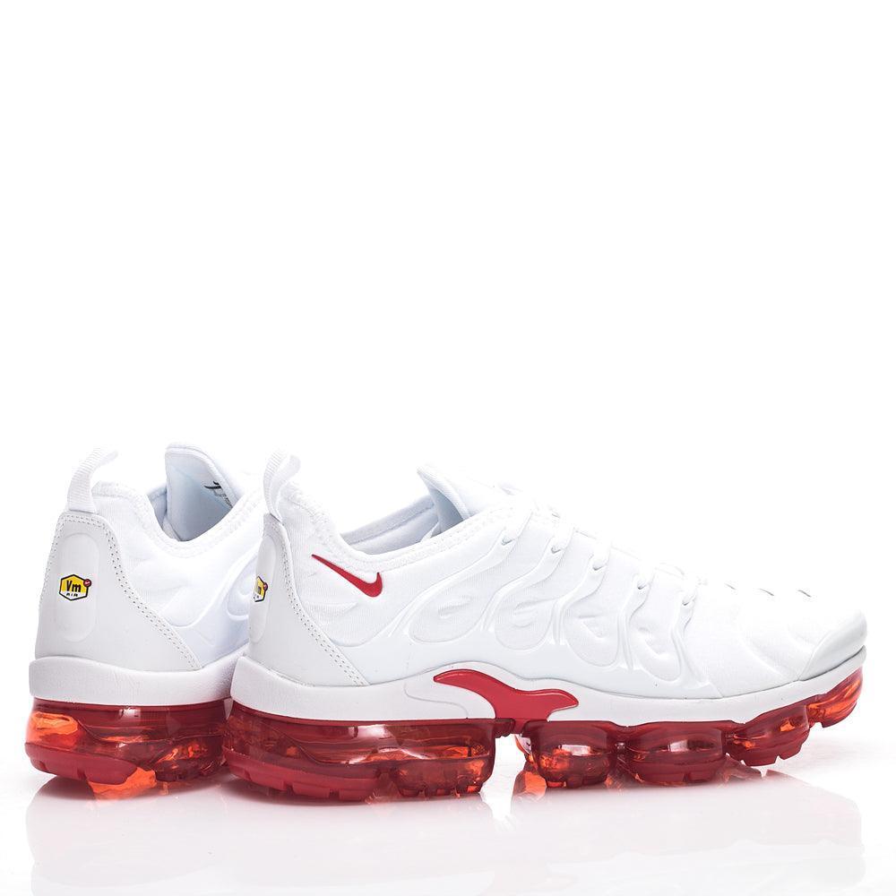 Nike Air VaporMax Plus &