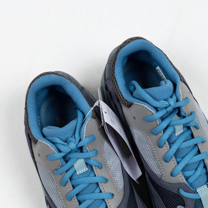 Adidas Yeezy Boost 700 &