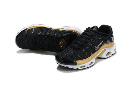 Nike Air Max Plus &