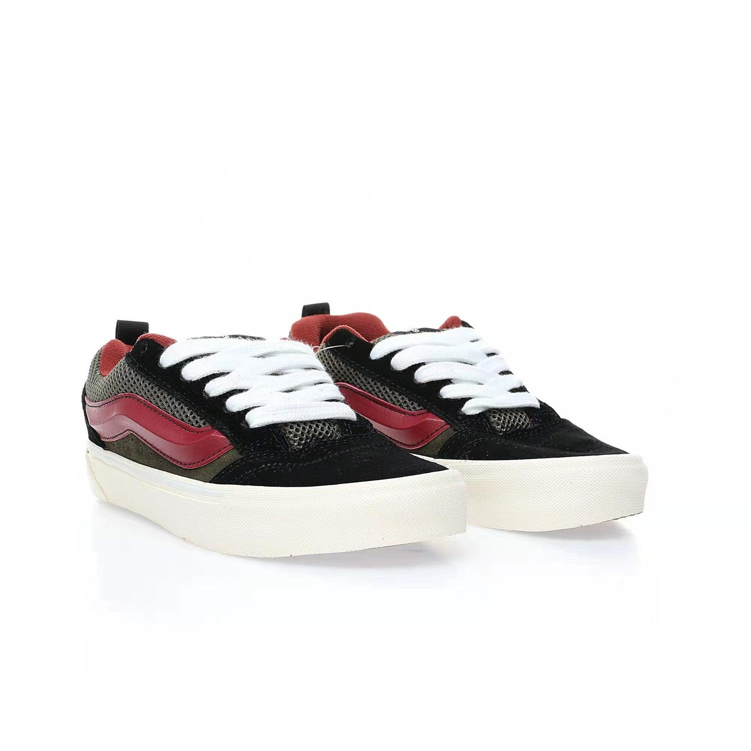 Vans Vault Knu-Skool VR3 LX &