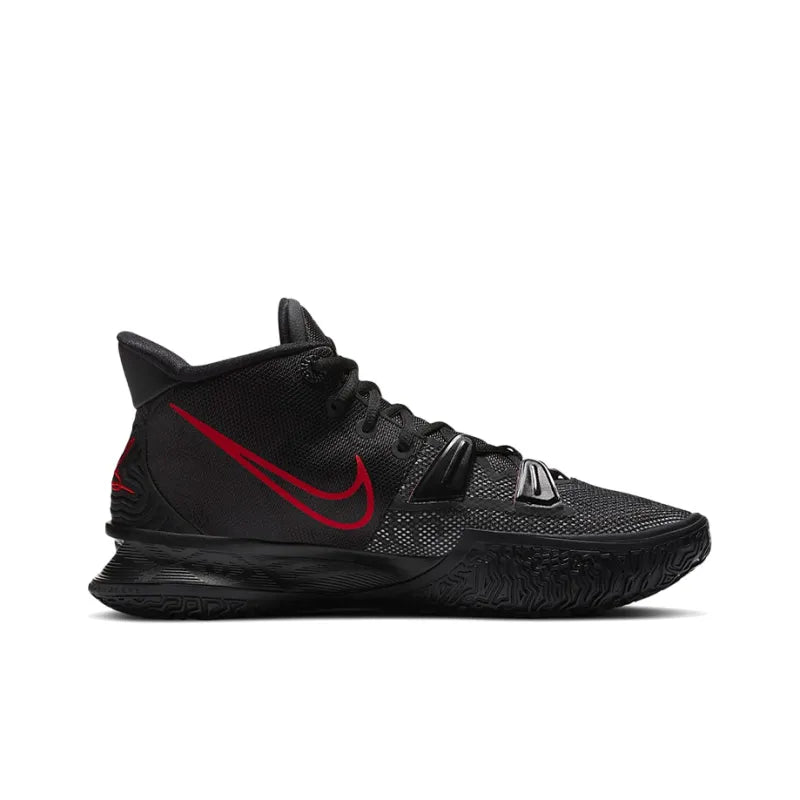Nike Kyrie 7 &