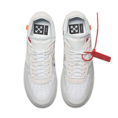 Nike Air Force 1 Low &