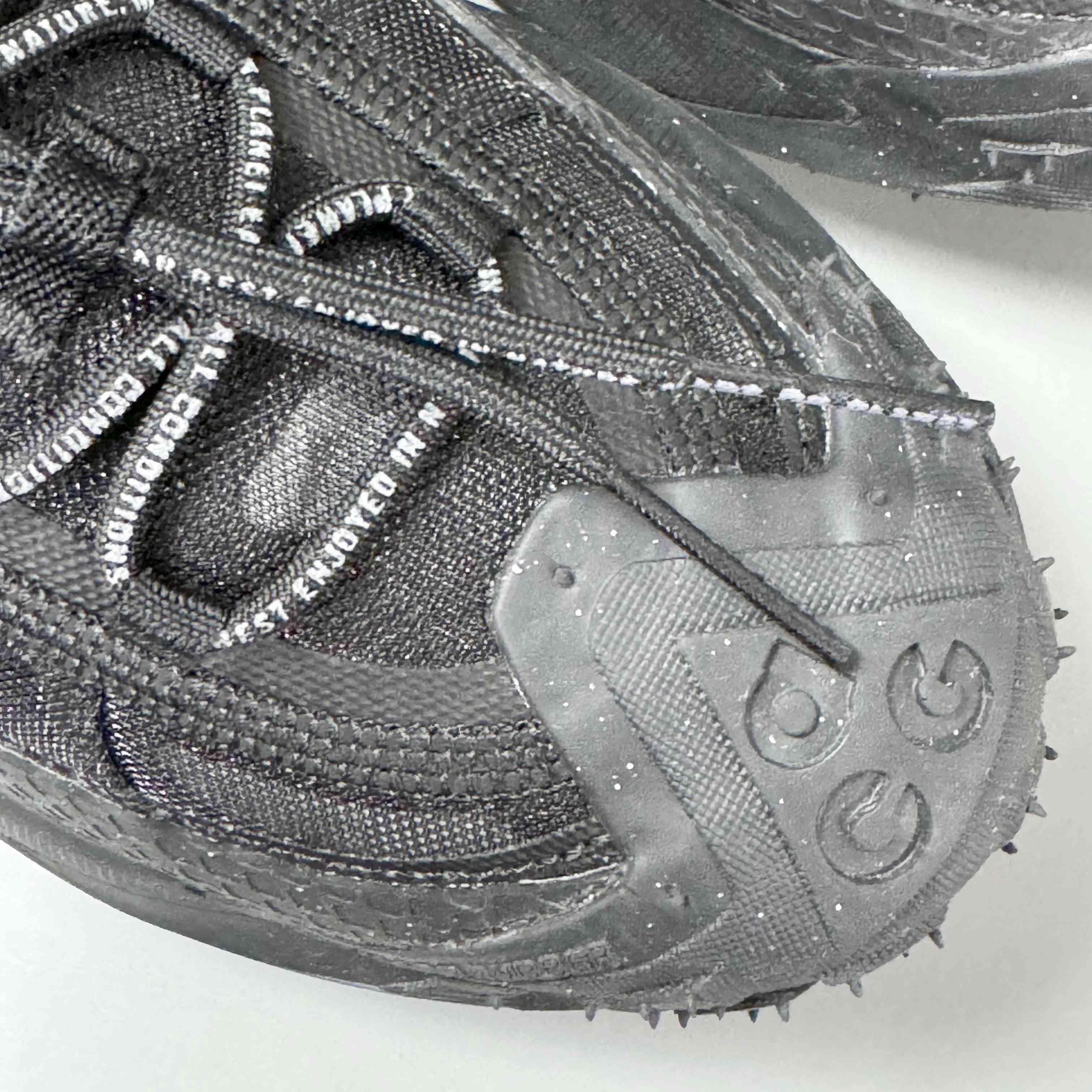 Nike ACG Mountain Fly 2 &