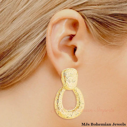 Dangle 14K Gold Small Scratch Drop Earrings Women