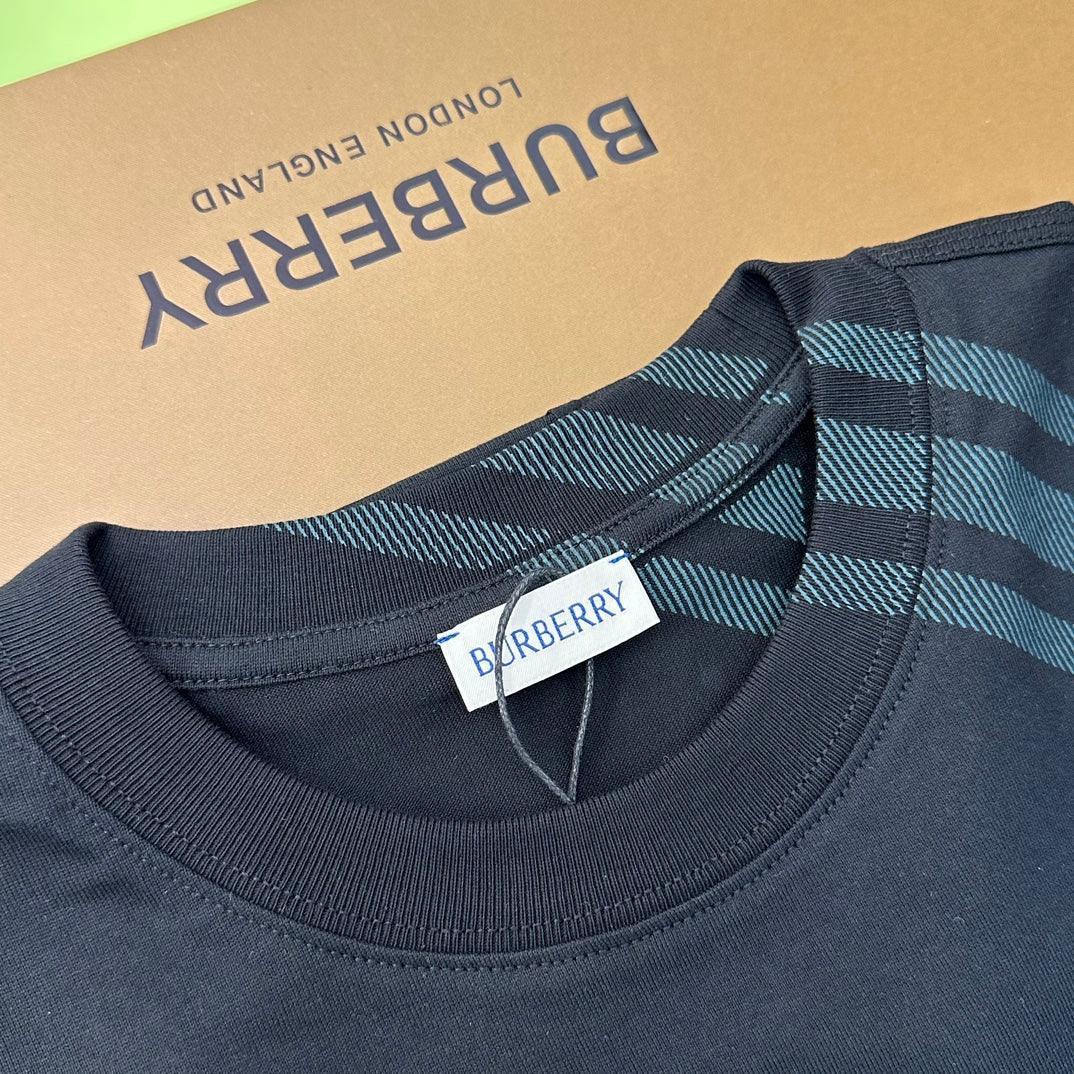 Burberry T-Shirt Without Collar &
