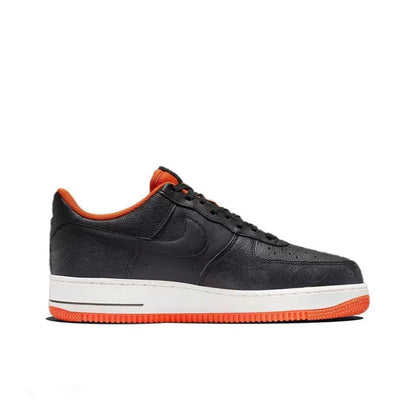 Nike Air Force 1 &