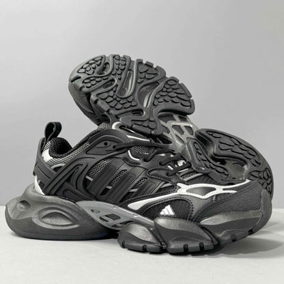 Adidas XLG Runner Deluxe &