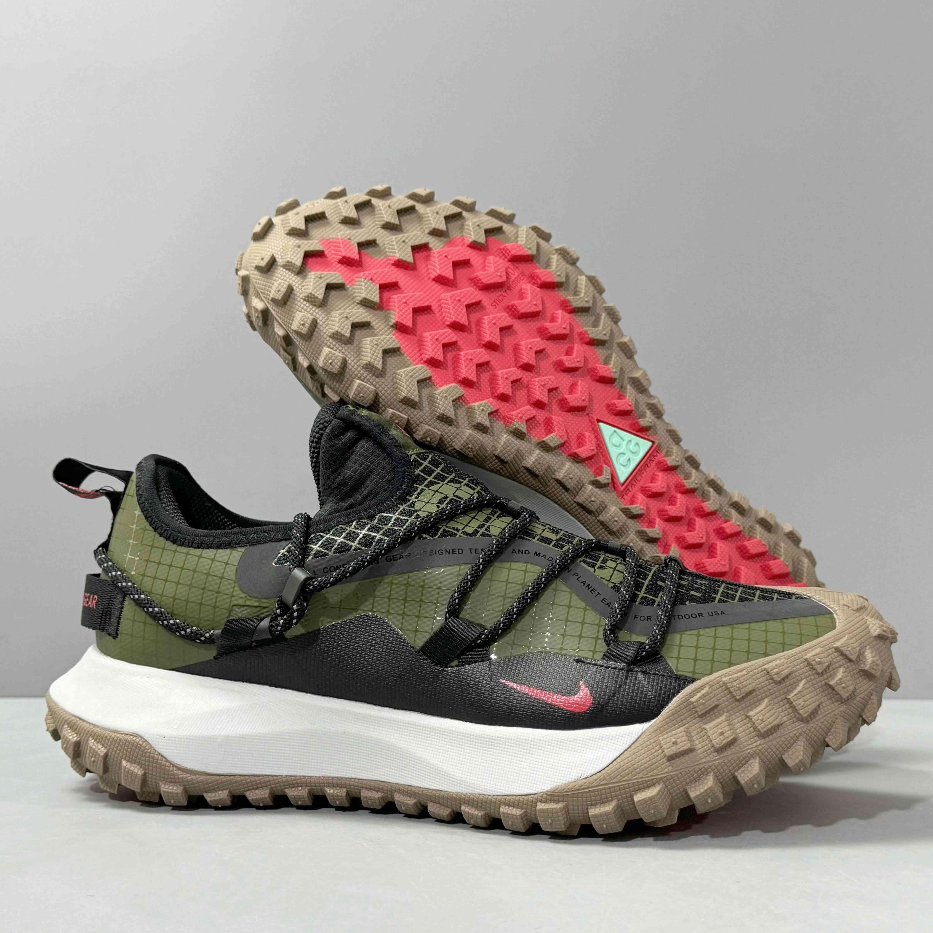 Nike ACG Mountain Fly 2 SE &
