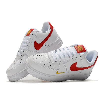 Nike Air Force 1 &