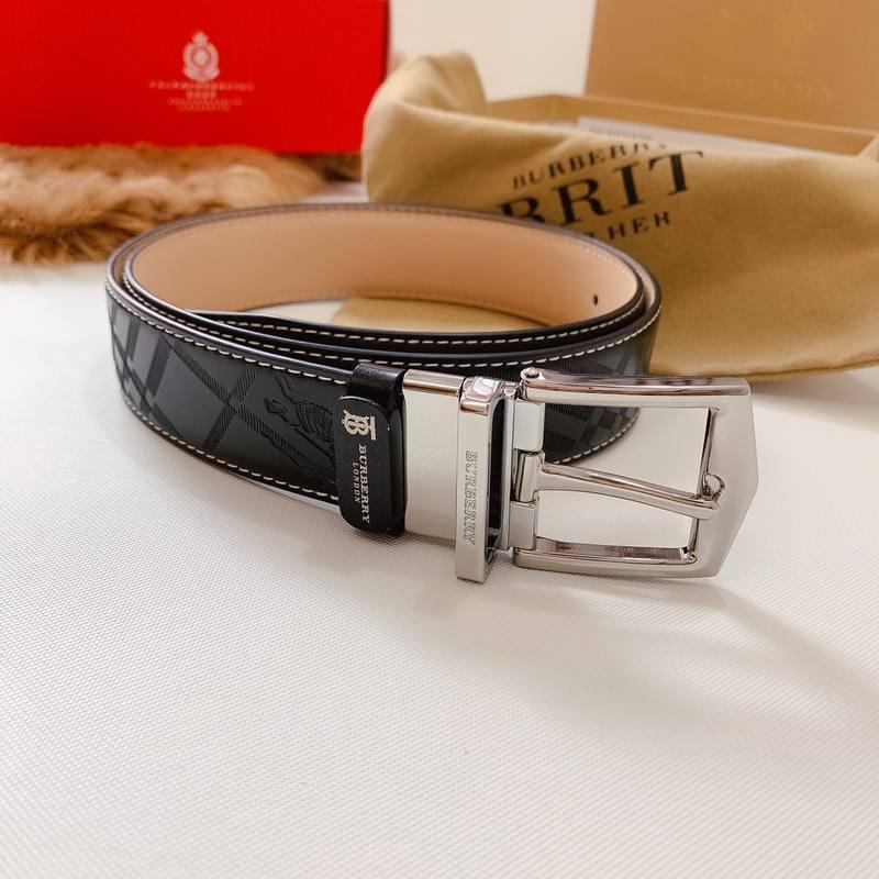 Burberry Leather Vintage Belt &