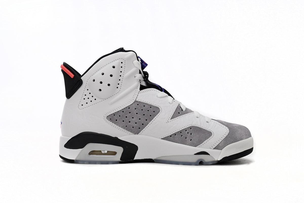 Air Jordan 6 Retro &