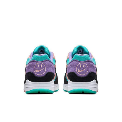 Nike Air Max 87 &