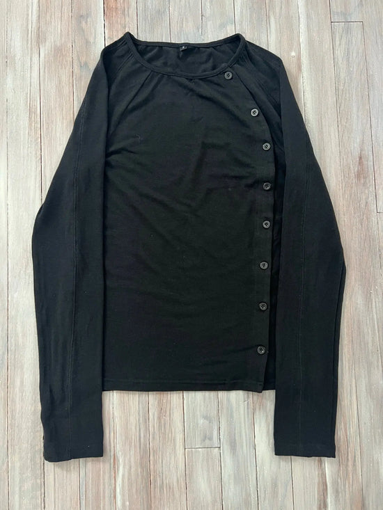 Black long-sleeved button T-shirt from Dropshipman with a crew-neck design, casual and comfortable for everyday wear.