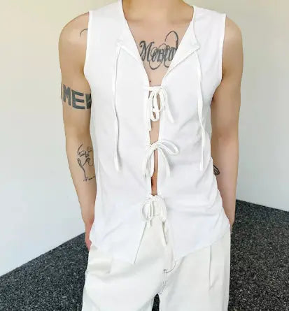 Black slim fit men's vest from Dropshipman, Korean-style internet celebrity fashion vest with trendy, modern design.