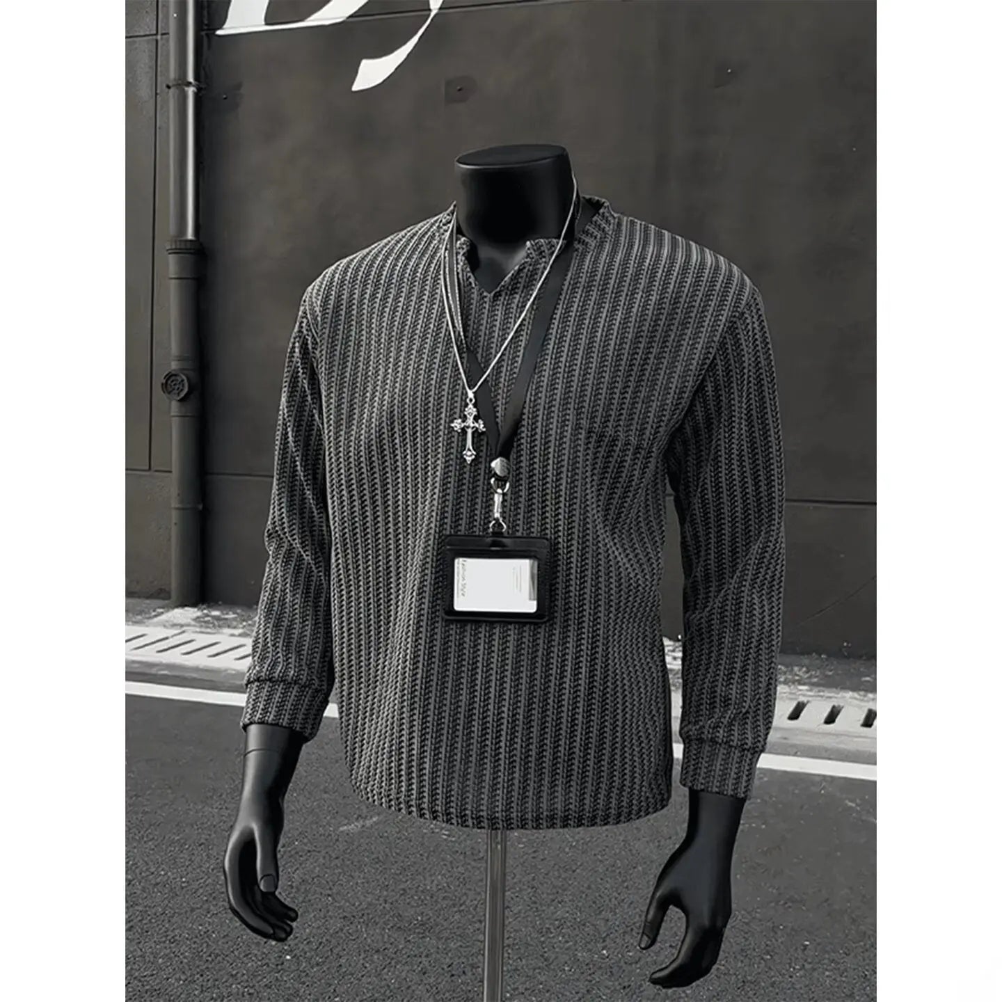 Gray American-style laid-back pullover hoodie by Dropshipman, featuring a relaxed fit and autumn-inspired design.
