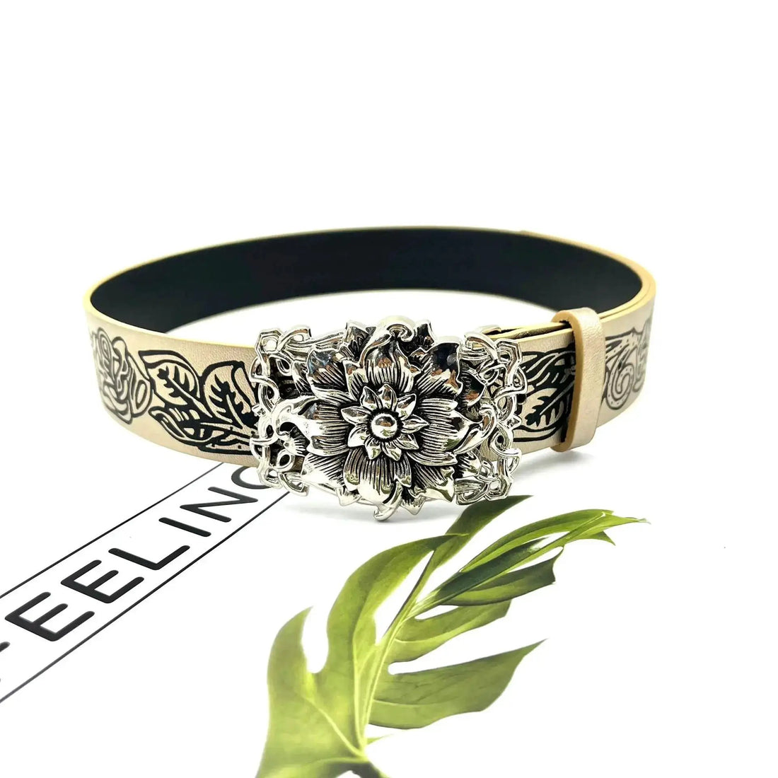 New Vintage Embossed Heart Belt For Women by Dropshipman