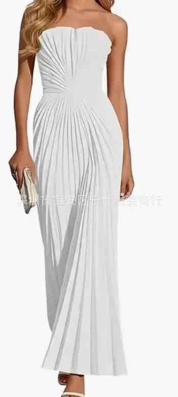 New European And American style Strapless Pleated Figure-flattering Dress