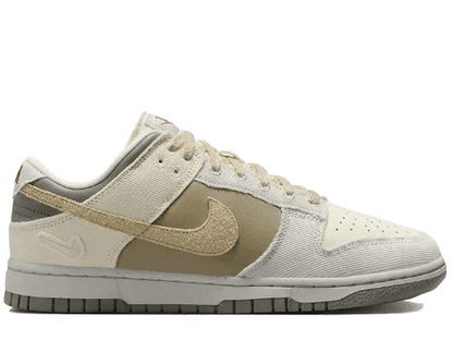 Nike Dunk Low &