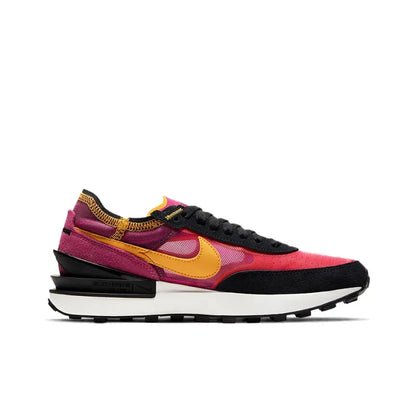 Nike Waffle One &
