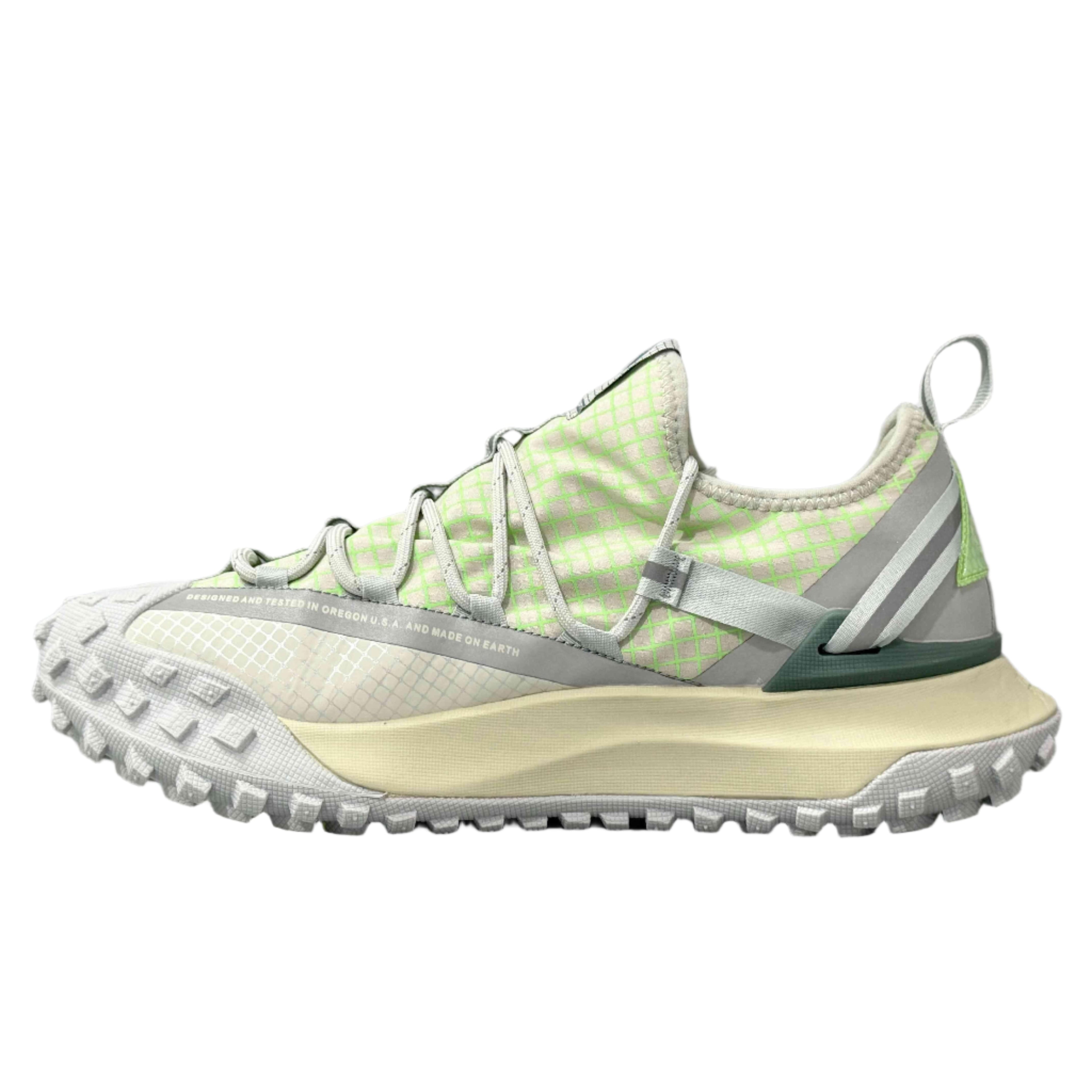 Nike ACG Mountain Fly Low &
