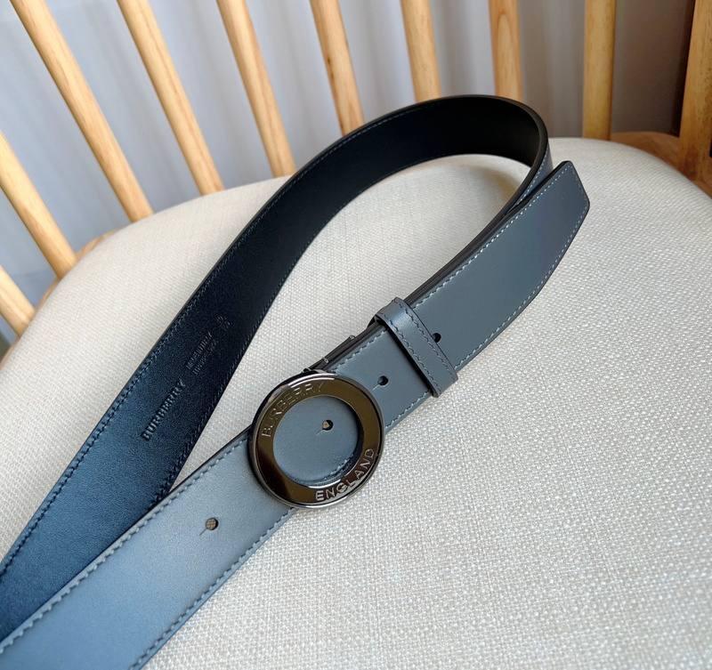 Burberry Leather Vintage Belt &
