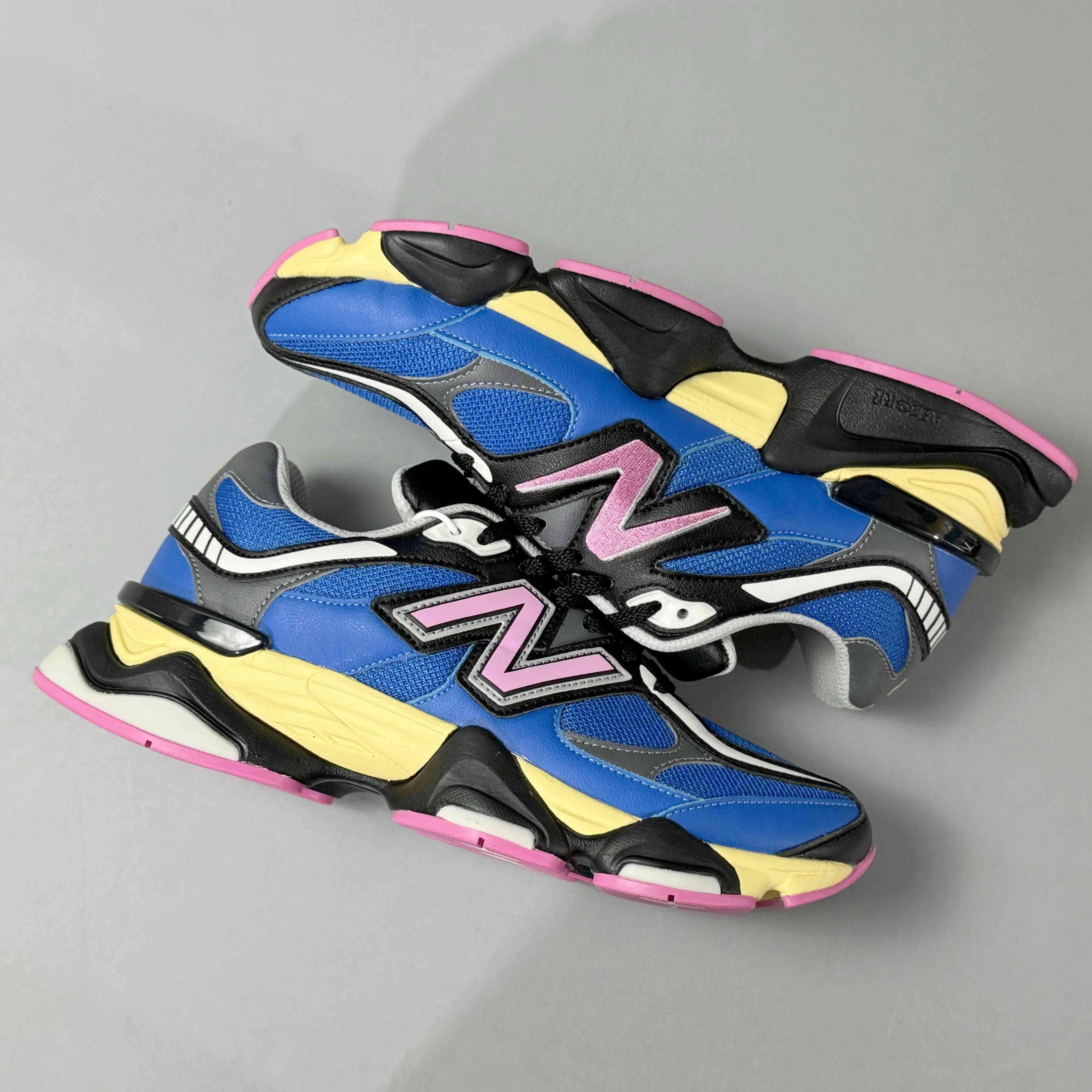 New Balance 9060 &