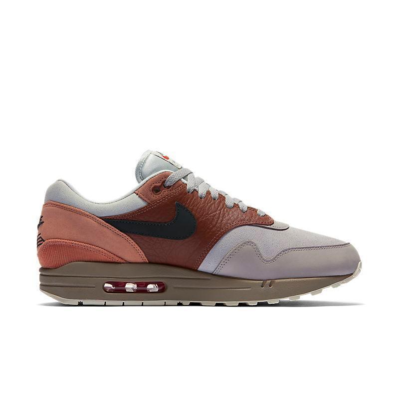 Nike Air Max 87 &
