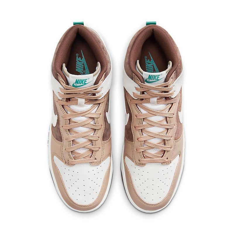 Nike Dunk High &