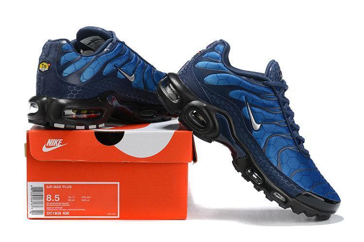 Nike Air Max Plus &