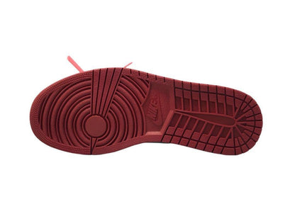 Air Jordan 1 Retro High &