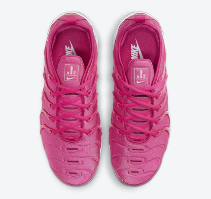Nike Air VaporMax Plus &