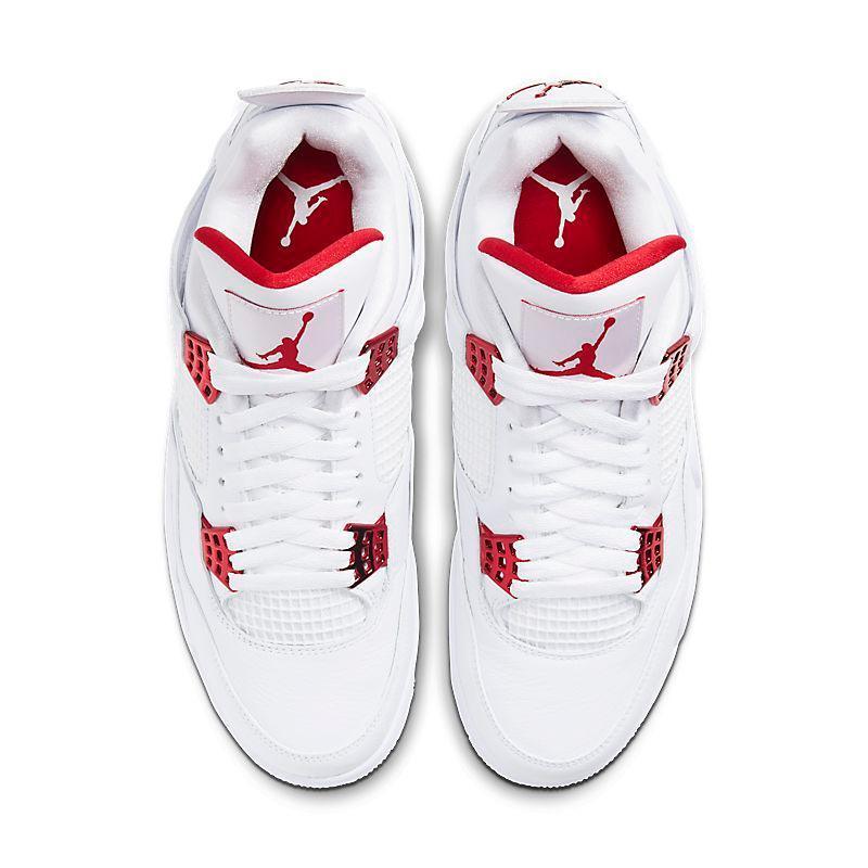 Air Jordan 4 Retro &