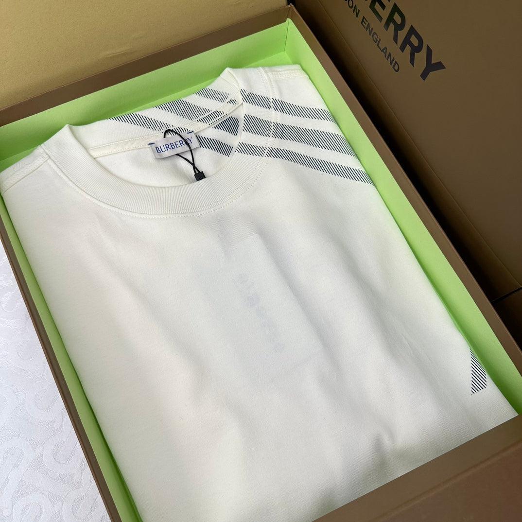 Burberry T-Shirt Without Collar &