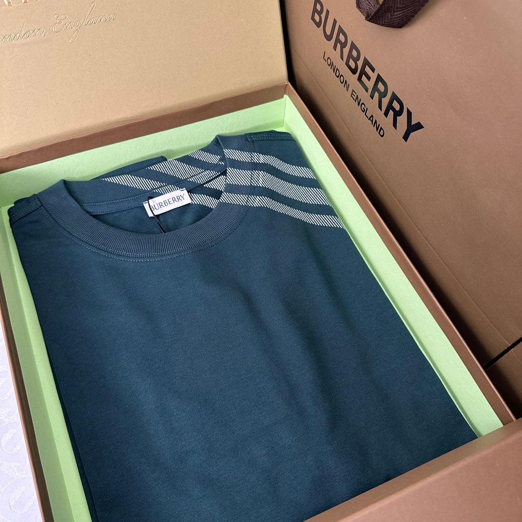 Burberry T-Shirt Without Collar Green | Luxury Cotton Tee