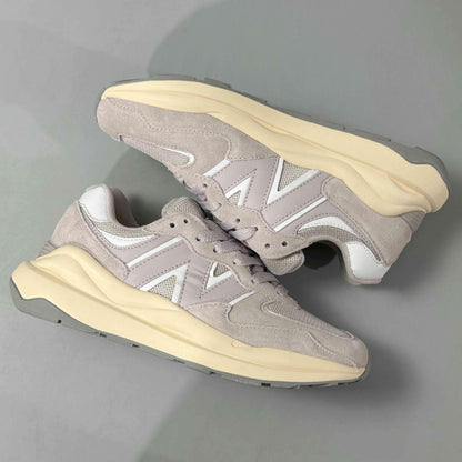 New Balance 57/40 Logwood Team Cream