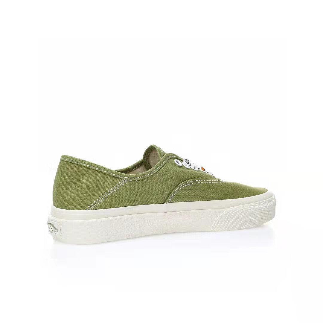 Vans Authentic VR3 &