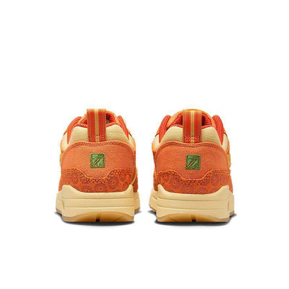 Nike Air Max 87 &