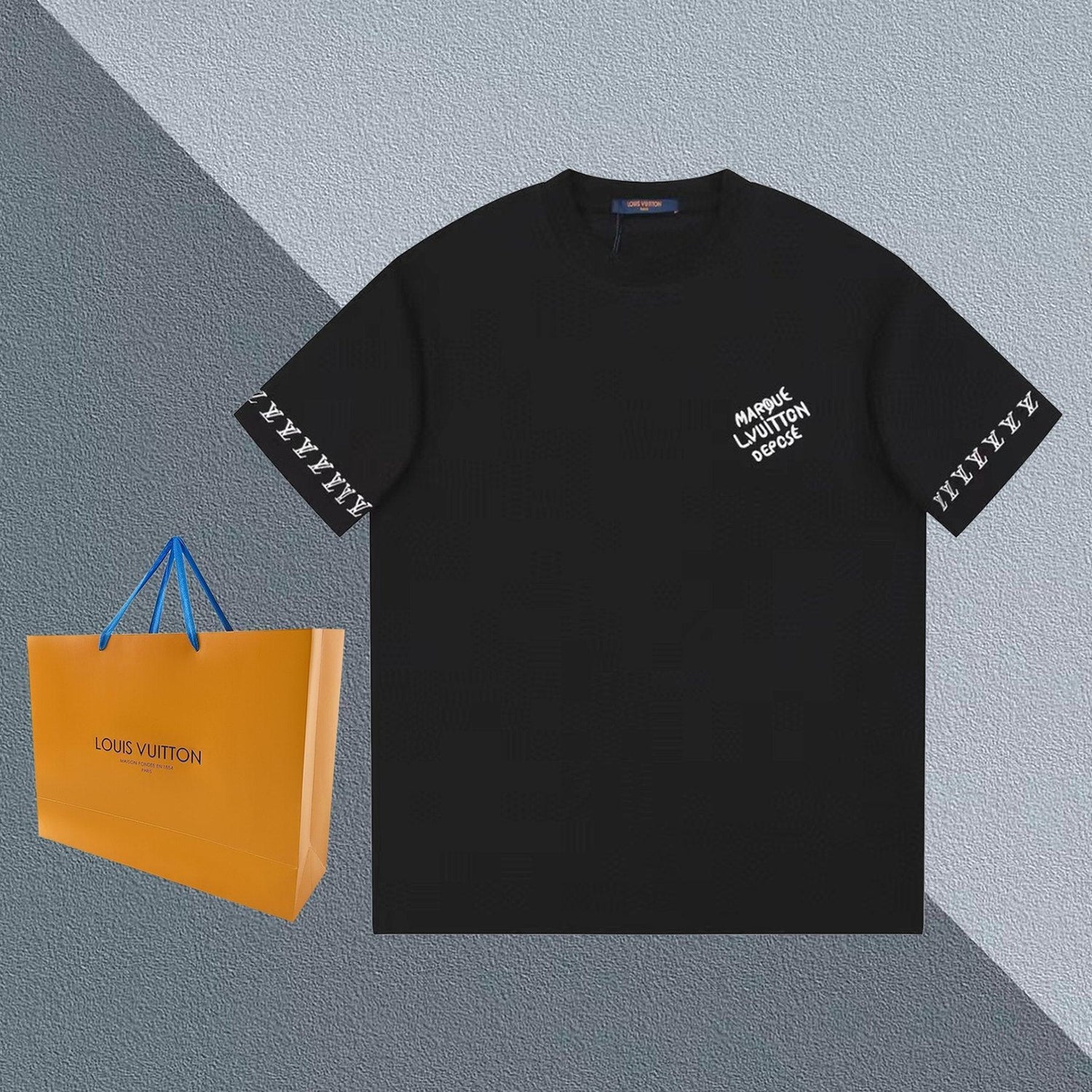 Louis Vuitton T-Shirt Without Collar &