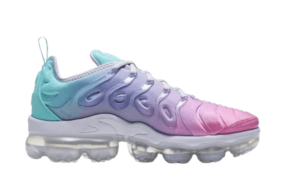 Nike Air VaporMax Plus &