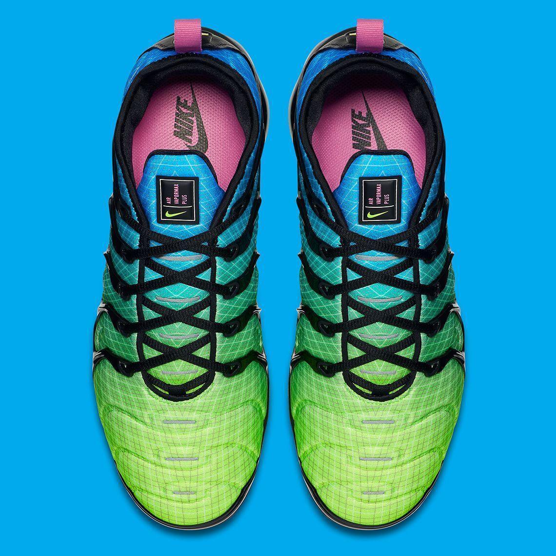 Nike Air VaporMax Plus &
