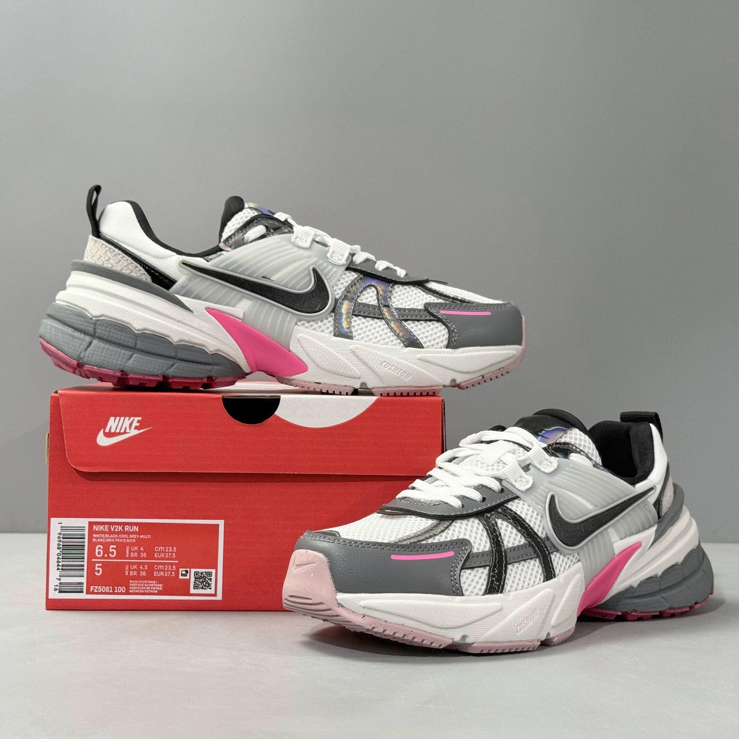 Nike V2K Run &
