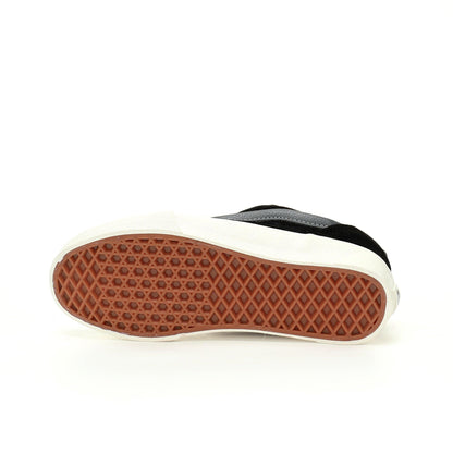 Vans Vault Knu-Skool VR3 LX &